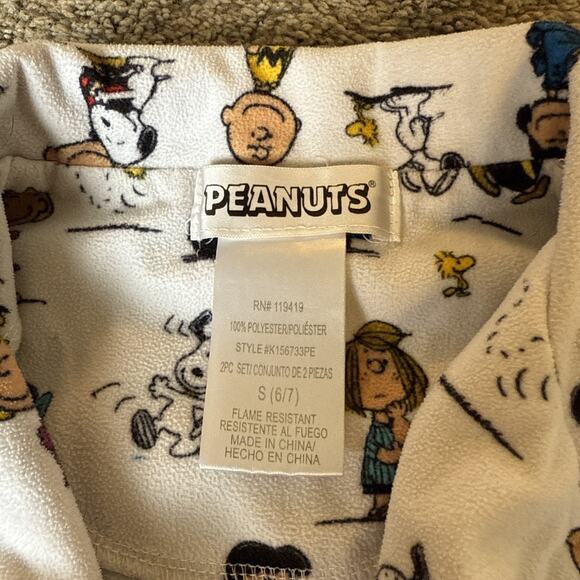 Peanuts Snoopy‎ Charlie Brown Kids Pajama Set Pants Shirt Fleece Cartoon S / M - Picture 11 of 13